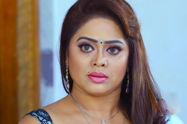 ஏஜென்ட் டீனாவாக முதலில் நடிக்கவிருந்த சீரியல் நடிகை! யார் தெரியுமா ? | Actress Devi Priya About Agent Tina Role