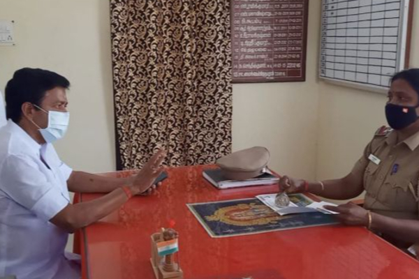 ‘‘என்னை சசிகலா ஆதரவாளர்கள் மிரட்டுகின்றனர்’’- சிவி சண்முகம் புகார் | Intimidated By Sasikala Supporters Cvshanmugam ‘‘என்னை சசிகலா ஆதரவாளர்கள் மிரட்டுகின்றனர்’’- சிவி சண்முகம் புகார் | Intimidated By Sasikala Supporters Cvshanmugam