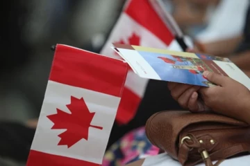 கனடாவிலிருந்து வெளியேறும் கனேடியர்களின் எண்ணிக்கை அதிகரிப்பு