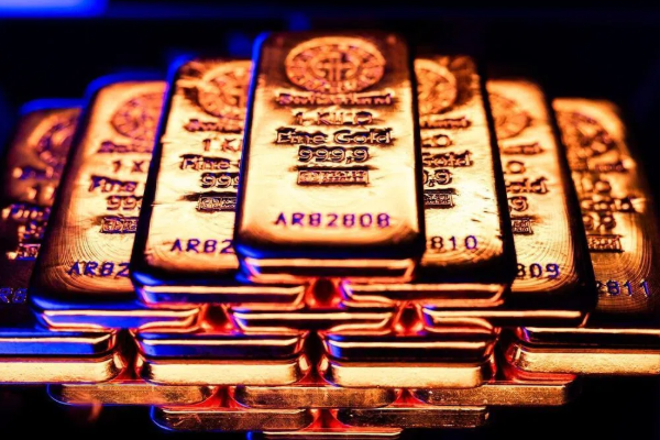 உலக சந்தையில் முதல் முறை! வரலாறு காணாத விலை உயர்வை பதிவு செய்த தங்கத்தின் விலை.. | Price Of Gold Global Market Has Crossed The 5 000