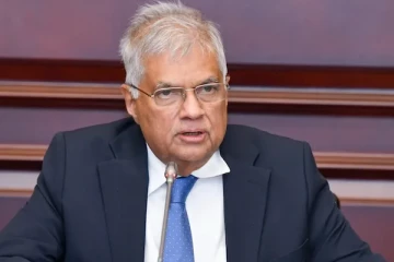 பொலிஸ் மா அதிபரின் பிரச்சினை விரைவில் தீர்க்கப்படும்: ரணில் உறுதி