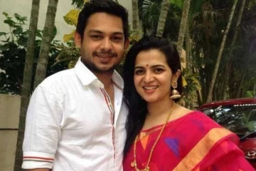 விவாகரத்து பெற்று வாழ்ந்து வரும் தொகுப்பாளினி டிடி-யின் சம்பளம் எவ்வளவு தெரியுமா..