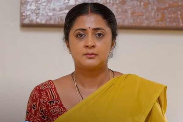எதிர்நீச்சல் சீரியல் நடிகை கனிகாவின் மகனா இது? தற்போதைய குடும்ப புகைப்படம் | Ethirneechal Serial Kaniha Son Photo Viral