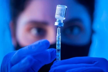 பைசர் தடுப்பூசி தொடர்பில் வெளிவரும் முக்கிய தகவல்: ஆய்வாளர்கள் எச்சரிக்கை