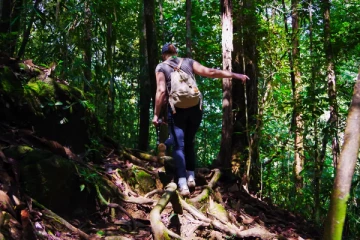 பிரித்தானியாவிலிருந்து இலங்கை வந்த இளைஞனுக்கு நேர்ந்த கதி