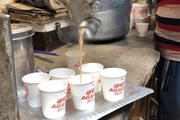 பேப்பர் கப்பில் டீ. காபி அருந்துகிறீர்களா? கட்டாயம் இதை தெரிஞ்சிக்கோங்க