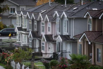 கனடாவில் வீட்டு விலை நிலவரம்