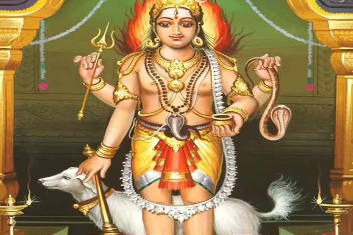 எலுமிச்சை பழம் தானாக சுற்றும் அதிசய பைரவர் கோவில்.. எங்கு உள்ளது தெரியுமா? | Miracle In Ashtabuja Kalakanda Bhairavar Temple