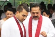 අම්මාත් මමත් මේ දිනවල නවලෝක රෝහලේ.. යෝෂිතයි රෝහිතයි අපේ සුවදුක් විමසා බලනවා.. ලෙඩ ඇඳේ ඉන්න මහින්දගෙන් නාමල්ට සංවේදී ලිපියක්