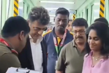 விருது வாங்க குடும்பத்துடன் டெல்லிக்கு கிளம்பிய அஜித்! ஏர்போர்ட் வீடியோ இதோ