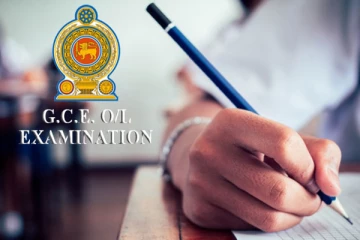 மாவட்டத்தில் முதலாமிடம் பெற்ற மட்டக்களப்பு மாணவி