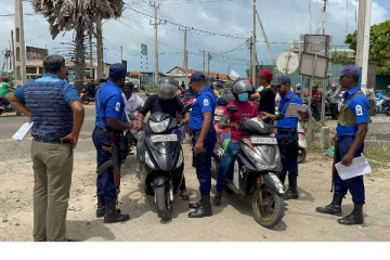 மன்னாரில் சுகாதார பணியாளர்களுக்கு 2வது தடவையாகவும் எரிபொருள் விநியோகம்