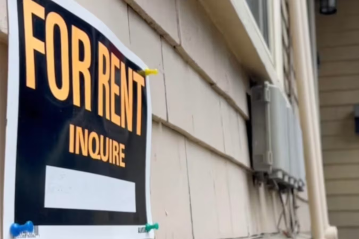 கனடாவில் வீட்டு வாடகை மோசடி! பொலிஸார் எச்சரிக்கை | Eight People Lose 30000 In Mississauga Apartment கனடாவில் வீட்டு வாடகை மோசடி! பொலிஸார் எச்சரிக்கை | Eight People Lose 30000 In Mississauga Apartment