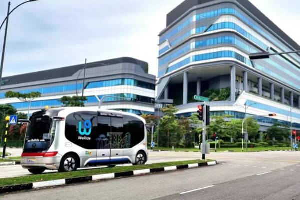 தானியங்கி பேருந்துகளுக்கு சிங்கப்பூர் அனுமதி | Singapore Approves Automatic Buses
