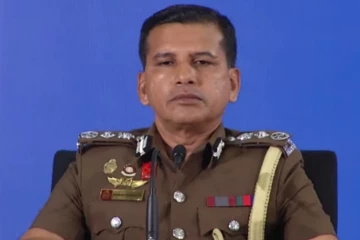 "ලෑලි දොරත් කැඩුවා නම් වෙන දේ හිතාගන්න බෑ" - වෙඩි තැබීමට හේතුව බන්ධනාගාර ප්‍රධානියා හෙලි කරයි