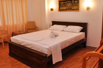 பிரபல ஹோட்டலில் சடலமாக மீட்கப்பட்ட வெளிநாட்டவர்