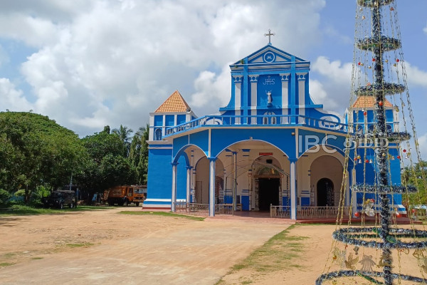 சூடு பிடித்துள்ள பண்டிகைக்கால வியாபாரம் | Christmas Shopping Celebration In Manner சூடு பிடித்துள்ள பண்டிகைக்கால வியாபாரம் | Christmas Shopping Celebration In Manner