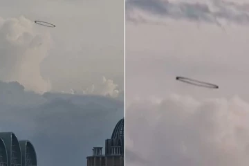 வானத்தில் தோன்றிய மர்மமான கருப்பு வளையம்; குழப்பத்தில் மக்கள்!