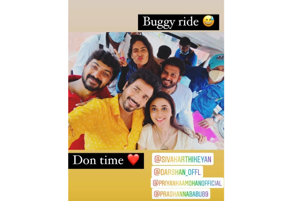 எலும்பும் தோலுமாக மாறிய சிவகார்த்திகேயன்! இப்போ எப்படி இருக்கின்றார்  தெரியுமா? கடும் ஷாக்கில் ரசிகர்கள் | Siva Karthikeyan Weghit Loss Phots