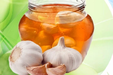 பூண்டு மற்றும் தேனை இப்படி சாப்பிடுவதால் உடல் எடை குறையுமா