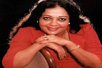 பிரபல நடிகை மரணம்