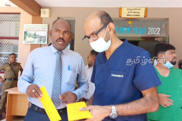 யாழ்ப்பாணம், திருகோணமலை பகுதிகளில் எரிபொருள் கோரி பொதுமக்கள் போராட்டம் (VIDEO) | People Involved In Street Protest In Jaffna