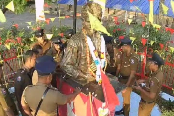 நல்லூரில் அமைக்கப்பட்ட திலீபனின் உருவச்சிலை அகற்றம் ; பொலிஸார் கூறும் காரணம்
