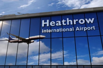 ஹீத்ரோ விமான நிலையம் தற்காலிகமாக மூடல்: எதிர்பாராத மின்தடை! பயணிகளுக்கு எச்சரிக்கை
