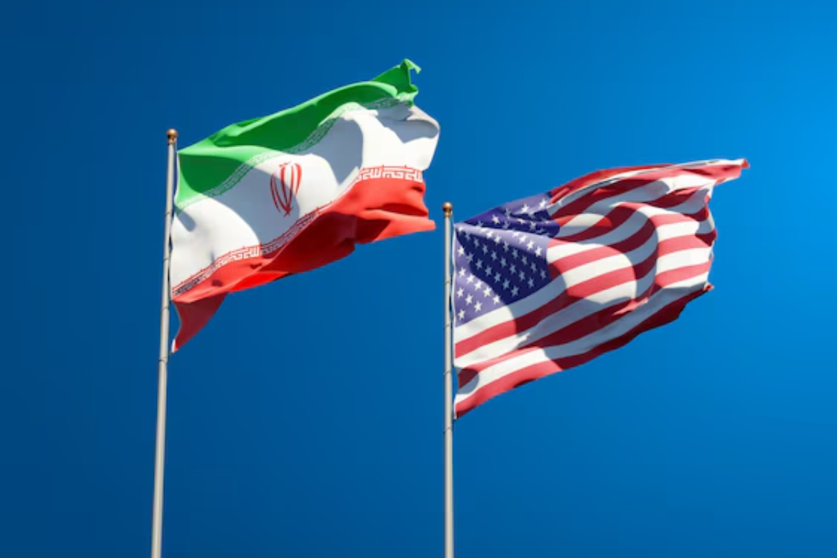 அமெரிக்காவின் 20 எண்ணெய் கப்பல்களுக்கு ஈரான் அனுமதி! புலம்பித் திரியும் ட்ரம்ப் | Trump Said Iran To Give Us 20 Ships Of Oil