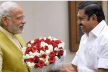 மோடி, அமித் ஷா கால்களில் முதல்வர் பழனிசாமி விழுந்து கிடப்பதா? ராகுல் காந்தி ஆவேசம்