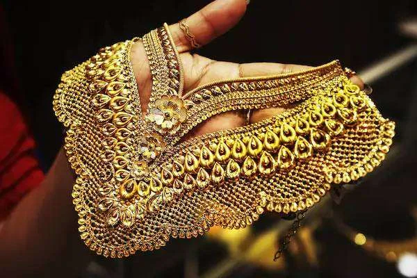 தங்கம் வாங்கவுள்ளோருக்கு மகிழ்ச்சித் தகவல் | Good News For Those Looking To Buy Gold