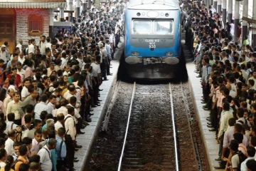 කාර්යාල දුම්රිය රැසක් ප්‍රමාද වී ධාවනයට හේතුව..