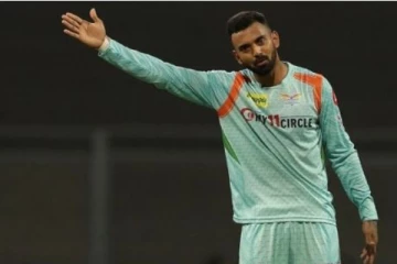 கே.எல்.ராகுலுக்கு ரூ.24 லட்சம் அபராதம், மும்பை போட்டியில் அப்படி என்ன செய்தார் ?