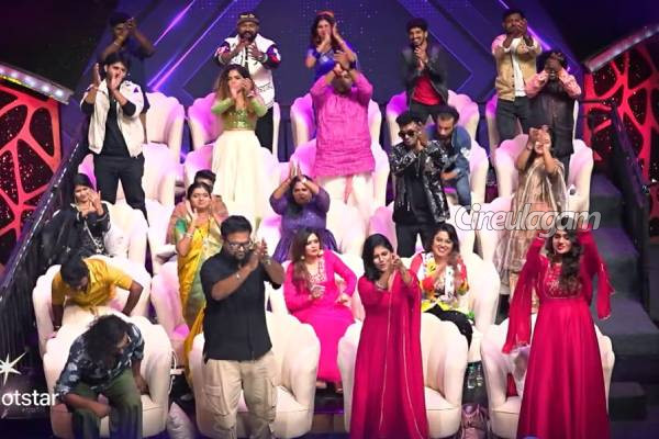 3 நடுவர்கள் இல்லாமல் நடந்த சூப்பர் சிங்கர் 11 சீசன், ஆனால் வேறொன்று நடந்துள்ளது... என்ன ஸ்பெஷல் | Super Singer Season 11 29Th 30Th November 2025 3 நடுவர்கள் இல்லாமல் நடந்த சூப்பர் சிங்கர் 11 சீசன், ஆனால் வேறொன்று நடந்துள்ளது... என்ன ஸ்பெஷல் | Super Singer Season 11 29Th 30Th November 2025