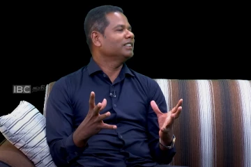 தமிழ் அரசியல்வாதிகளை கடுமையாக விமர்சிக்கும் பிரபல தமிழ் தொழிலதிபர் (Video)