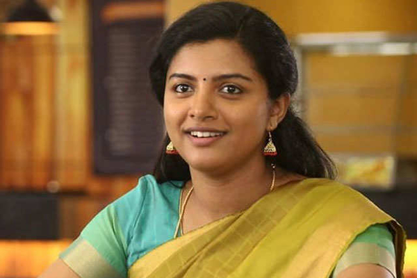 பிரபல நடிகைக்கு திடீர் திருமணம் - ரசிகர்களின் வாழ்த்து மழையில் நனையும் தம்பதிகள்! | Cinema Marriage