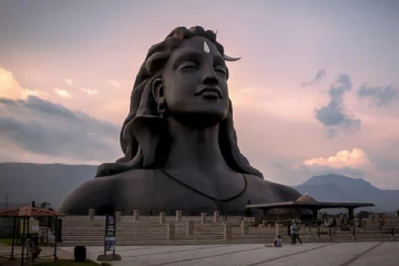 சிவபெருமானுக்கு மிகவும் பிடித்த முக்கிய வழிபாட்டு பொருட்கள்