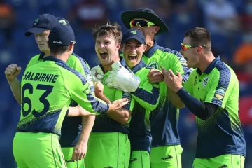 4 பந்துகளில் 4 விக்கெட்... டி20 உலகக் கோப்பையில் வரலாறு படைத்த அயர்லாந்து வீரர்! வைரலாகும் வீடியோ