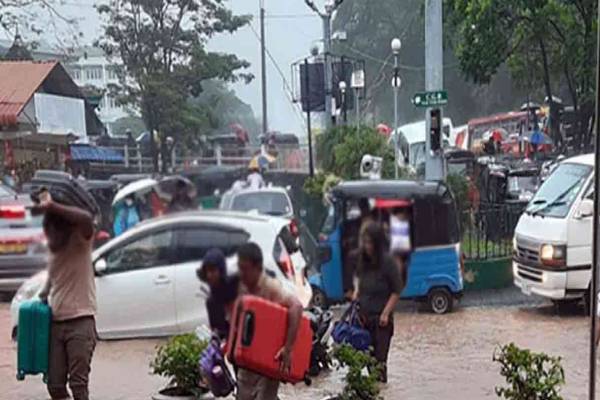 இங்கையில் மோசமடையும் காலநிலை: அதிகரிக்கும் பலி எண்ணிக்கை! பலரை தேடும் பணி தீவிரம் | Disaster Deaths Rise To 31 இங்கையில் மோசமடையும் காலநிலை: அதிகரிக்கும் பலி எண்ணிக்கை! பலரை தேடும் பணி தீவிரம் | Disaster Deaths Rise To 31