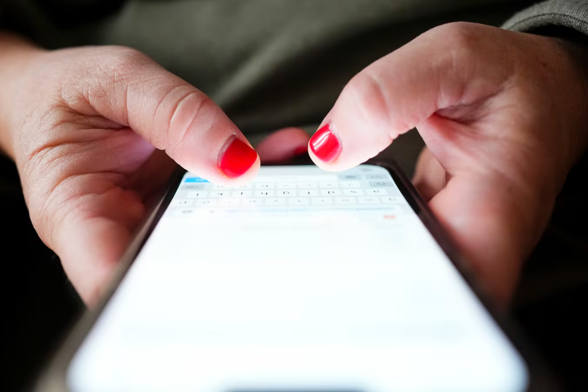 கனடவில் இடம்பெற்று வரும் மோசடி குறித்து எச்சரிக்கை | A New Alarming Scam Trend Is Running