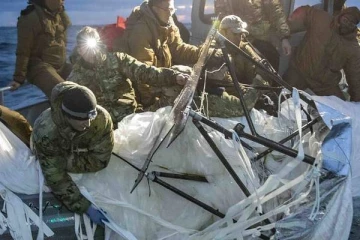 இரண்டாவது உளவு சாதனத்தை சுட்டுவீழ்த்திய அமெரிக்கா!