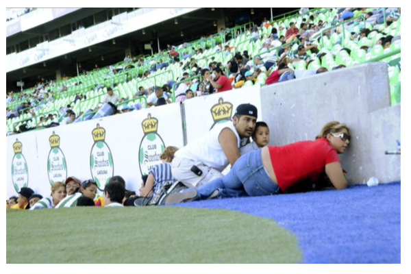 துப்பாக்கிச் சூட்டில் 11 பேர் பலி: 12 பேர் காயம்:மெக்சிகோவில் நடந்த பயங்கர சம்பவம் | 11 Killed In Shooting At Soccer Stadium In Mexico