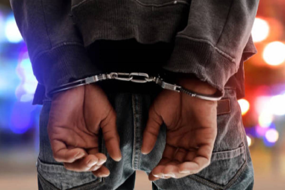 யாழில் இறைச்சிக்காக மாட்டை கொண்டு சென்ற இருவர் கைது | Two Arrested Transporting Cattle Slaughter Jaffna யாழில் இறைச்சிக்காக மாட்டை கொண்டு சென்ற இருவர் கைது | Two Arrested Transporting Cattle Slaughter Jaffna