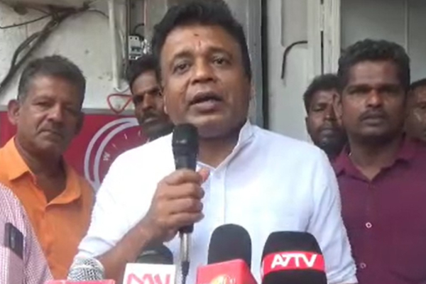 மலையகத்தில் அமைத்த காரியாலயங்களை தேடும் தொண்டமான்: சாடிய ஆளும் தரப்பு எம்.பி | Npp Mp Mocks Thondaman