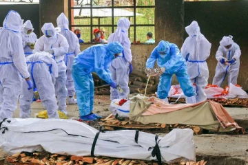 கோவிட் மரணங்களின் எண்ணிக்கையில் ஏற்பட்டுள்ள வீழ்ச்சி