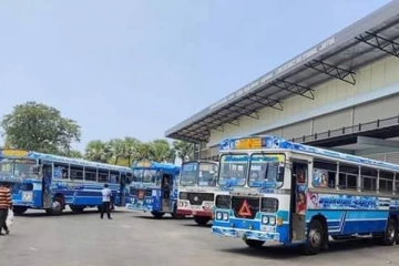 யாழில் திரைப்பட காட்சி போல் நடந்த சம்பவம் ; பேருந்து சாரதி மீது சரமாரி தாக்குதல் நடத்திய மர்ம நபர்