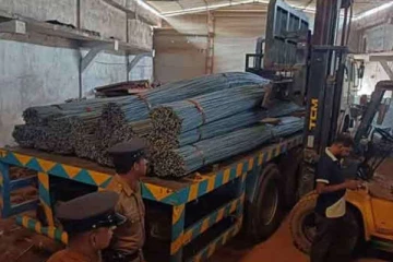 முற்றுகையிடப்பட்ட தரமற்ற முருக்கு கம்பி களஞ்சியசாலை