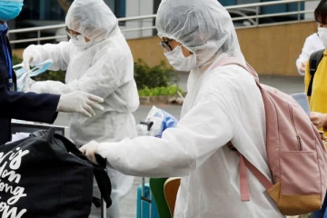 காற்றில் மிக வேகமாக பரவும் வீரியமிக்க புதிய கொரோனா! அதிர்ச்சி தகவலை வெளியிட்ட நாடு!