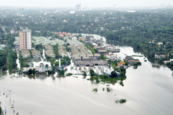 கொழும்பில் வெள்ளம் ஏற்பட காரணம்.. பிரதமர் ஹரிணி முன்வைத்துள்ள குற்றச்சாட்டு | Prime Minister Illegal Constructions Colombo கொழும்பில் வெள்ளம் ஏற்பட காரணம்.. பிரதமர் ஹரிணி முன்வைத்துள்ள குற்றச்சாட்டு | Prime Minister Illegal Constructions Colombo