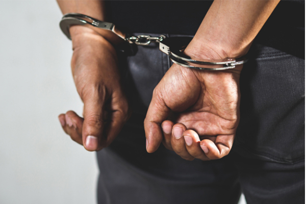 பொலிஸாரின் விசேட சுற்றிவளைப்பில் ஒரே நாளில் 524 பேர் கைது! | 524 People Arrested Islandwide